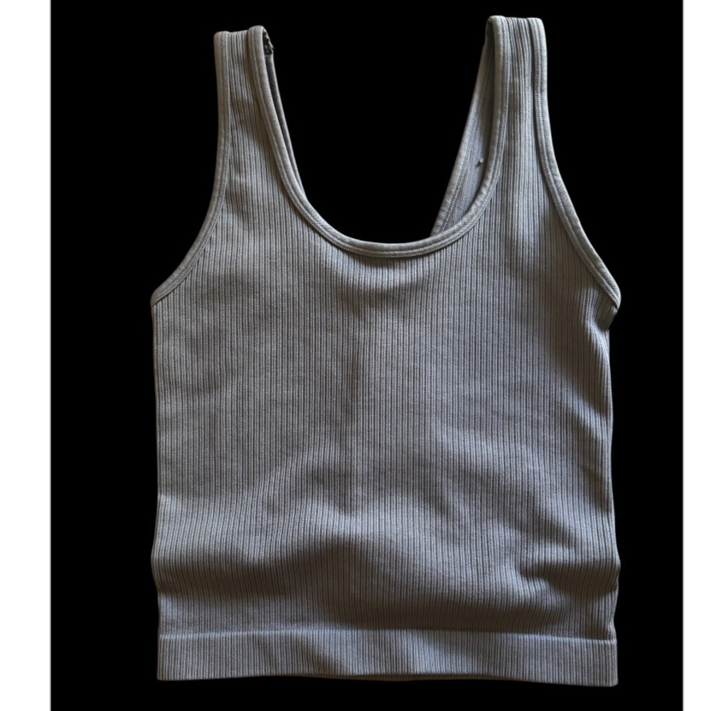A New Day Long ribbed Crop Tank EUC